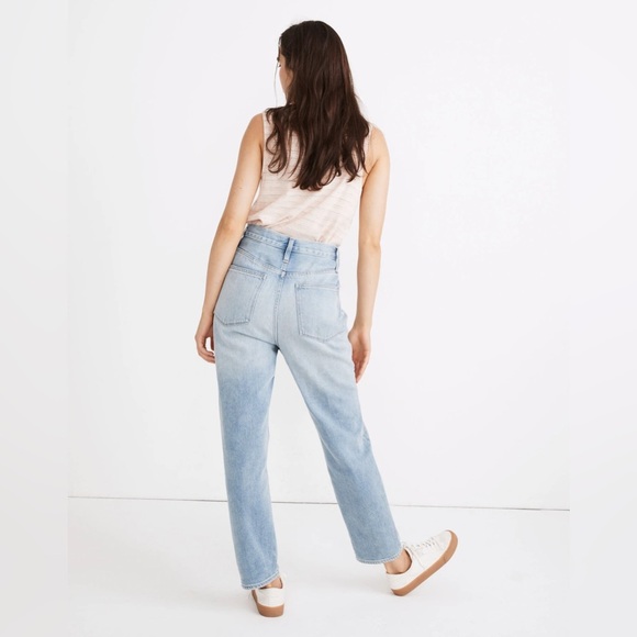 Madewell The Momjean in Gilford Wash: Ripped Edition size 26 Distressed - Picture 3 of 11